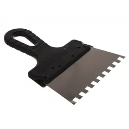 Шпатель зубчатый 150 мм 8х8 MASTER COLOR