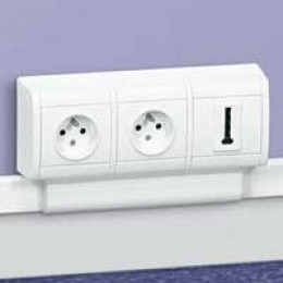 Sagane Рамка для плинтуса 20х12,5 3п | 031696 | Legrand