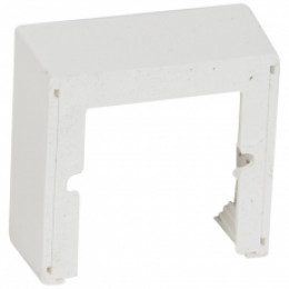 Sagane Рамка для плинтуса 20х12,5 1п | 031694 | Legrand